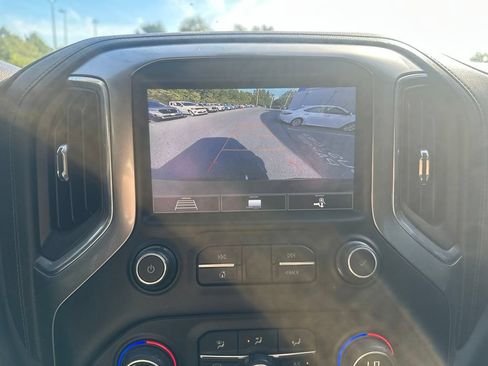 Used 2020 Chevrolet Silverado 1500 LT Trail Boss AWD/4WD image 19