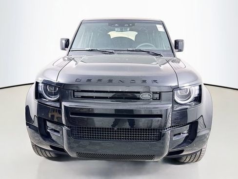 New 2026 Land Rover Defender 110 X-Dynamic SE AWD/4WD image 2