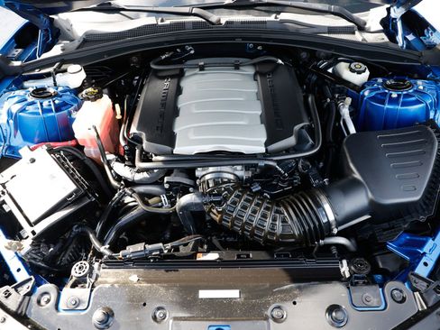 Used 2017 Chevrolet Camaro SS image 23