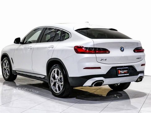 Used 2023 BMW X4 xDrive30i w/ Convenience Package image 9