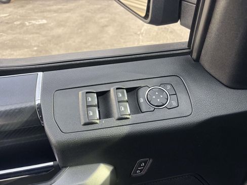 Used 2018 Ford F150 XLT w/ Equipment Group 302A Luxury image 14