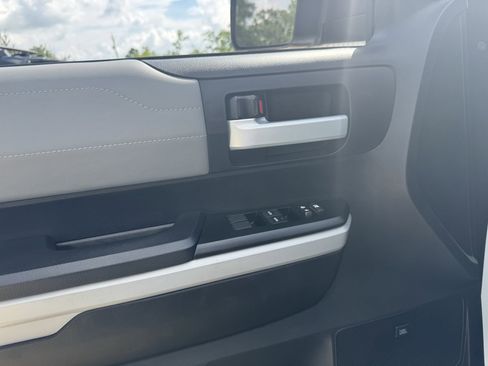 Used 2021 Toyota Tundra Limited image 18