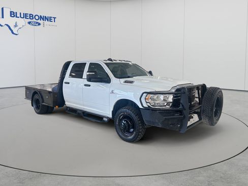 Used 2024 RAM 3500 Tradesman w/ Safety Group AWD/4WD image 2