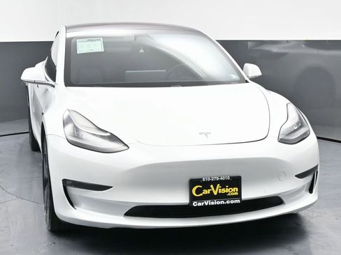 Used 2019 Tesla Model 3 Mid Range image 3