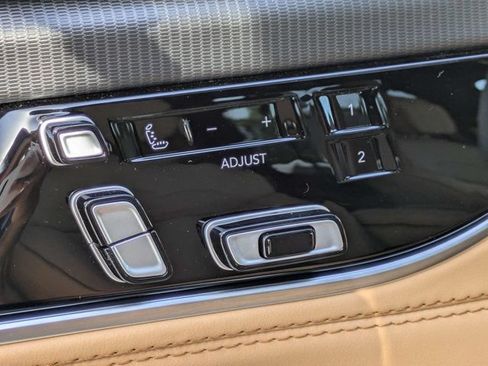 New 2026 Jeep Grand Wagoneer Summit AWD/4WD image 22
