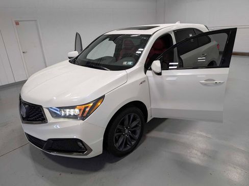 Used 2019 Acura MDX A-Spec image 16