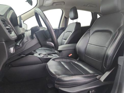 Used 2020 Ford Escape SEL image 11