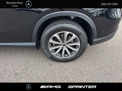 Used 2024 Mercedes-Benz GLC 300 image 8