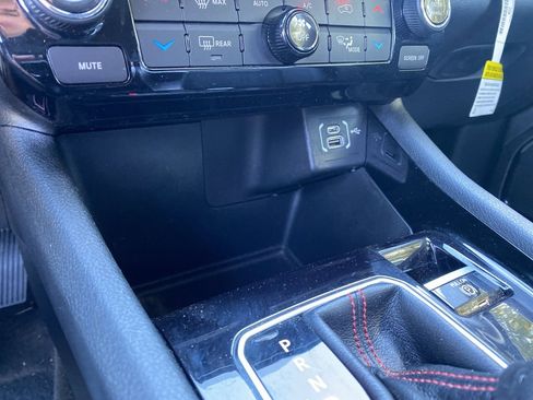 Used 2022 Jeep Compass Trailhawk w/ Trailhawk Convenience Group image 18