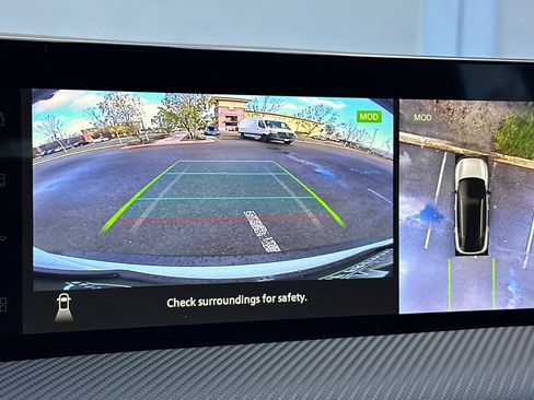 New 2026 Nissan Kicks SR w/ Cold Weather Package image 16