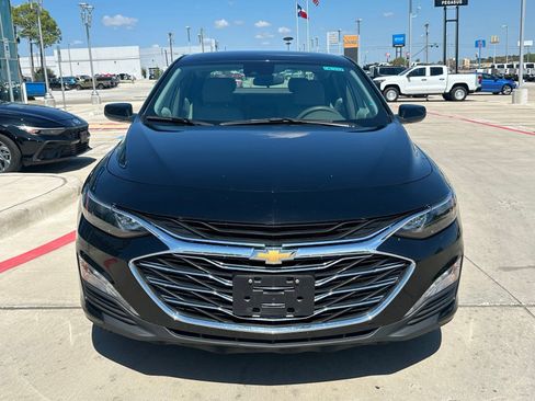Used 2025 Chevrolet Malibu LT FWD image 8