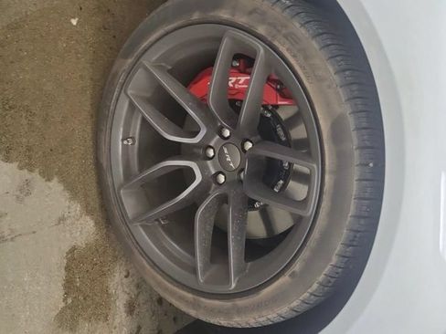 Used 2022 Dodge Challenger SRT Hellcat RWD image 9