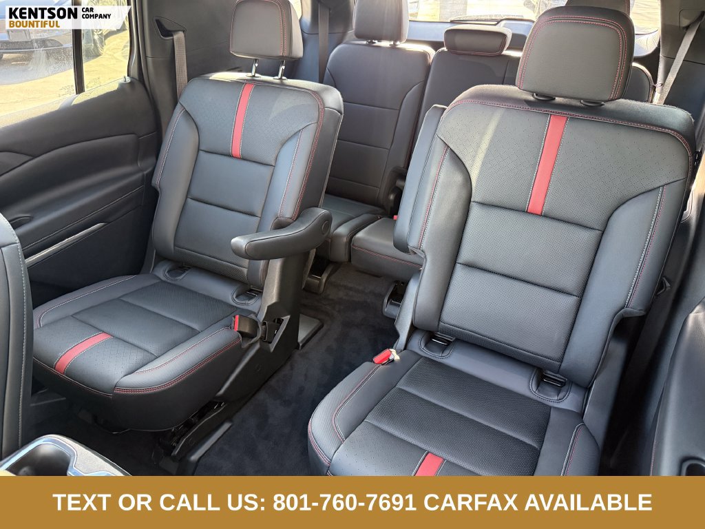 Used 2024 Chevrolet Traverse RS AWD/4WD image 35