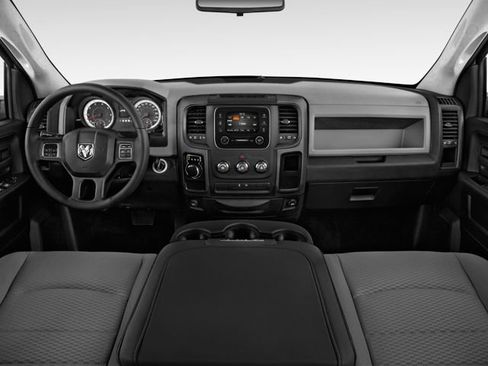 Used 2025 RAM 1500 Tradesman AWD/4WD image 3