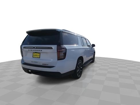 Used 2024 Chevrolet Suburban RST w/ Luxury Package AWD/4WD image 10