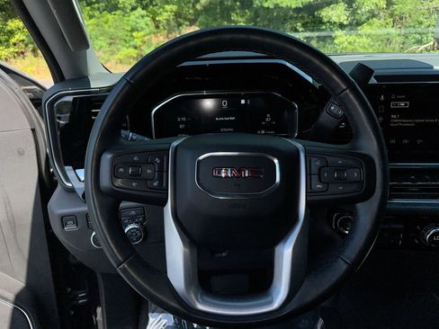 Used 2023 GMC Sierra 1500 Elevation AWD/4WD image 16