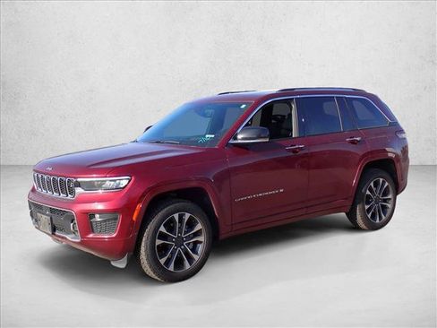 Used 2022 Jeep Grand Cherokee Overland w/ Adv Protech Group III AWD/4WD image 6