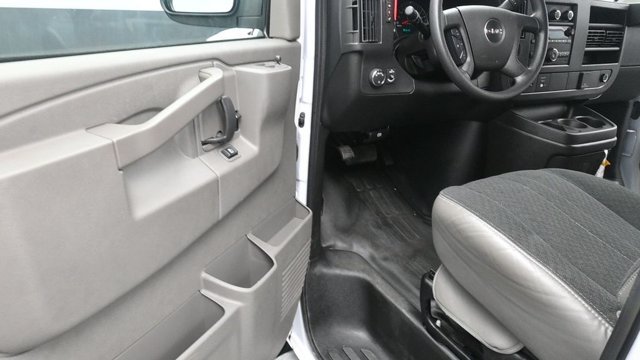 Used 2025 GMC Savana 2500 w/ Driver Convenience Package RWD image 21