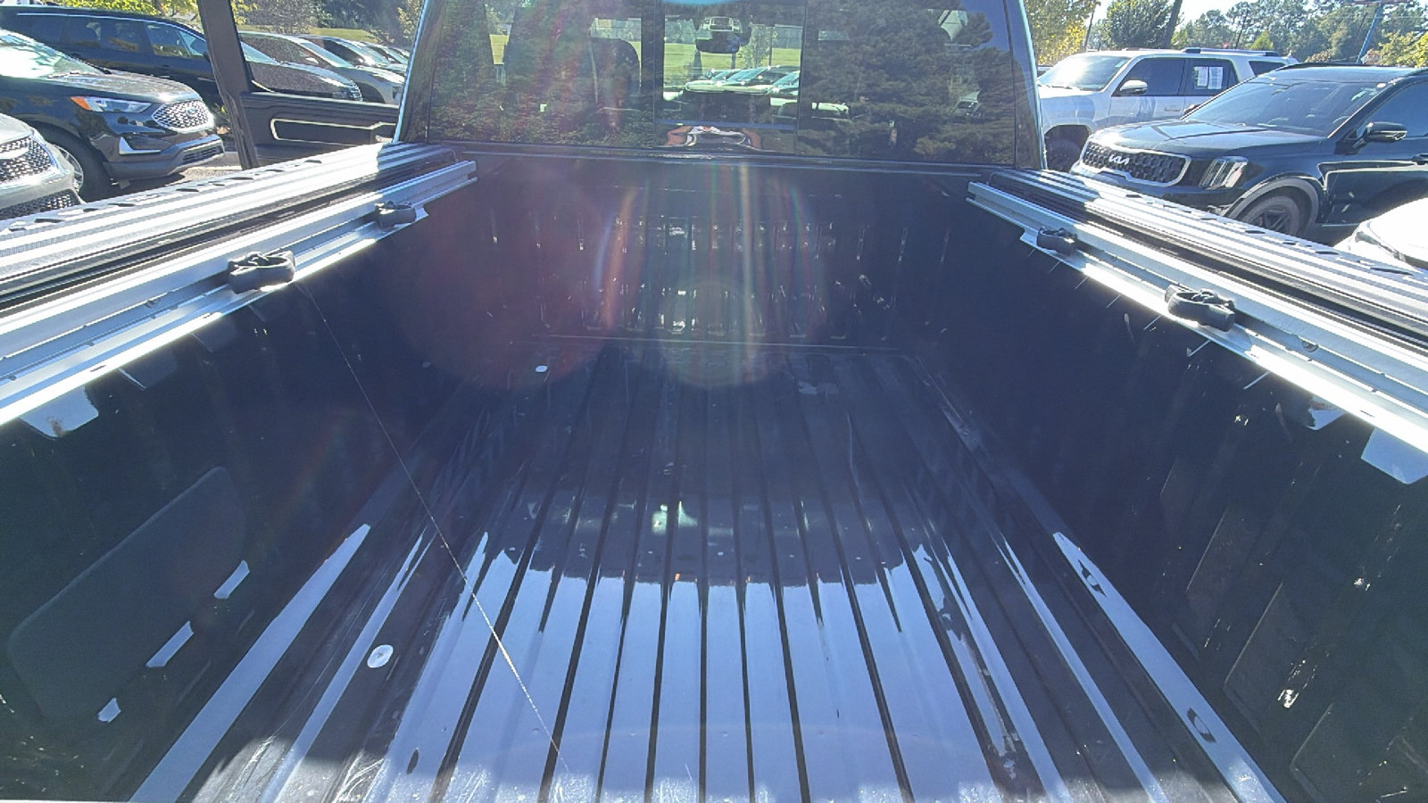Used 2025 RAM 1500 Laramie w/ Sport Appearance Package AWD/4WD image 13