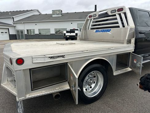 Used 2024 RAM 4500 Laramie image 8