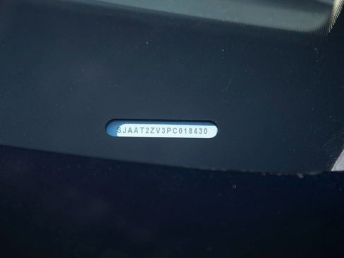 Certified 2023 Bentley Bentayga image 34