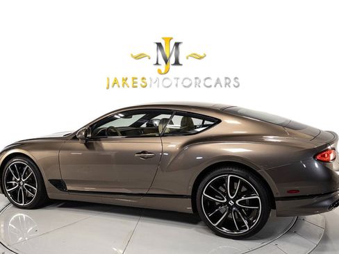 Used 2022 Bentley Continental GT AWD/4WD image 6