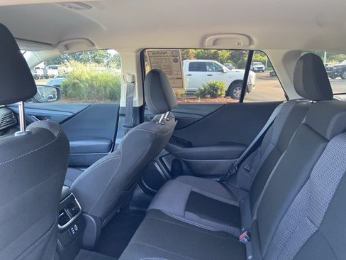 Used 2023 Subaru Outback Premium AWD/4WD image 17