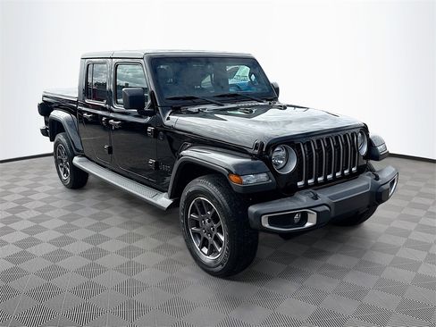 Used 2021 Jeep Gladiator Overland w/ Popular Equipment Package image 4