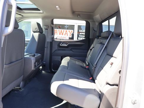 New 2026 Chevrolet Silverado 1500 LT Trail Boss w/ LT Trail Boss Premium Package AWD/4WD image 28