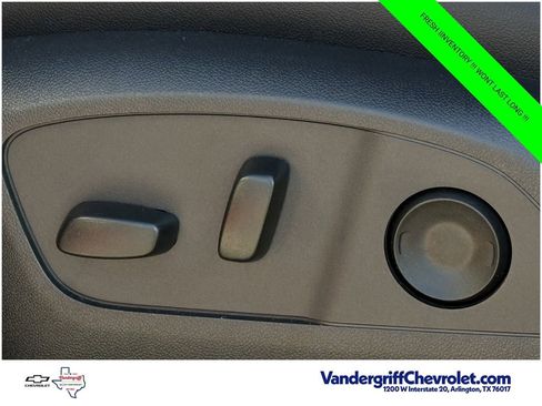 Certified 2025 Chevrolet Traverse LT FWD image 20