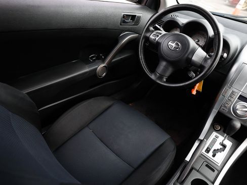 Used 2009 Scion tC image 19