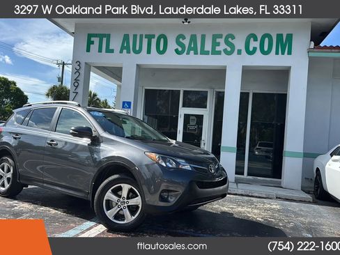 Used 2015 Toyota RAV4 XLE AWD/4WD image 2