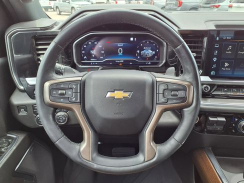Certified 2023 Chevrolet Silverado 1500 High Country w/ Technology Package AWD/4WD image 21