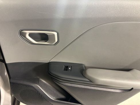 Used 2025 Kia K4 FWD image 15