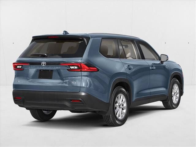 New 2026 Toyota Grand Highlander XLE FWD image 2