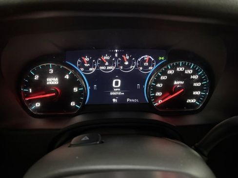 Used 2018 GMC Yukon XL Denali image 65