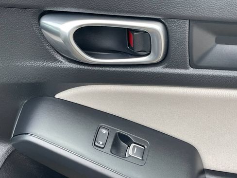 Used 2023 Honda Civic LX image 13