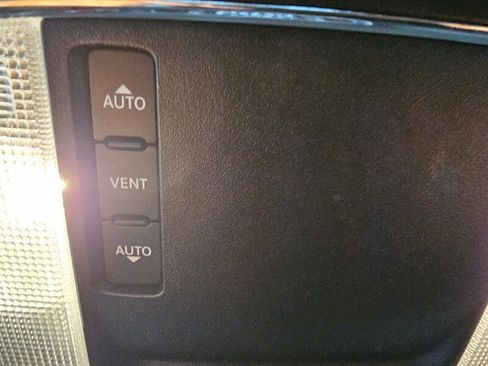 Used 2022 Dodge Charger SXT w/ Leather Interior Group image 20