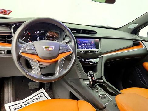 Used 2020 Cadillac XT5 Premium Luxury AWD/4WD image 12