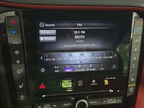 Used 2023 INFINITI QX50 Sport AWD/4WD image 21