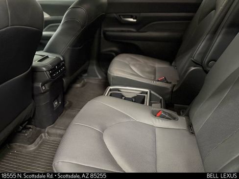 Used 2024 Toyota Grand Highlander Limited image 26