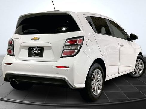 Used 2020 Chevrolet Sonic LT image 2