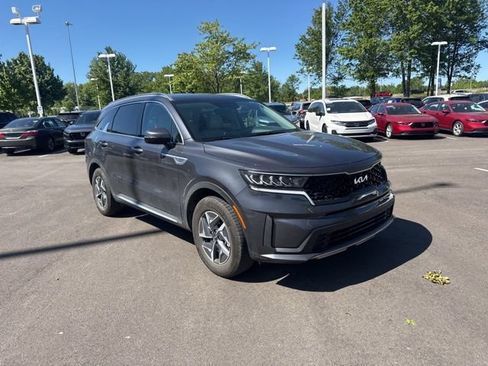 Used 2022 Kia Sorento S AWD/4WD image 5