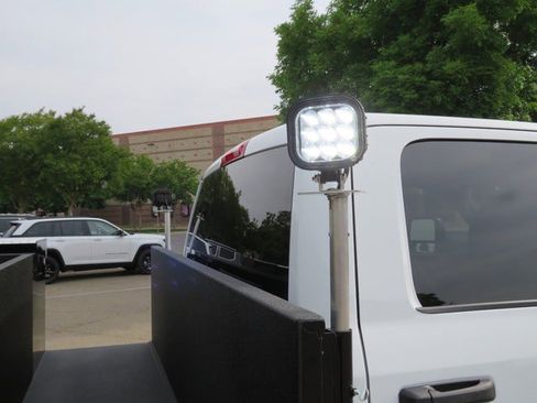 New 2023 RAM 5500 Tradesman w/ Chrome Appearance Group image 32