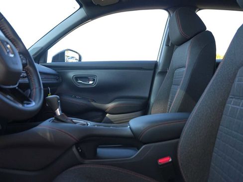 Certified 2026 Honda HR-V Sport image 11