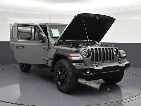 Used 2020 Jeep Wrangler Unlimited Sport AWD/4WD image 35