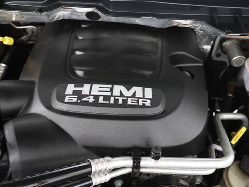 Used 2018 RAM 2500 Big Horn AWD/4WD image 19