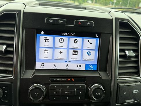 Used 2019 Ford F150 XLT w/ Equipment Group 302A Luxury AWD/4WD image 14