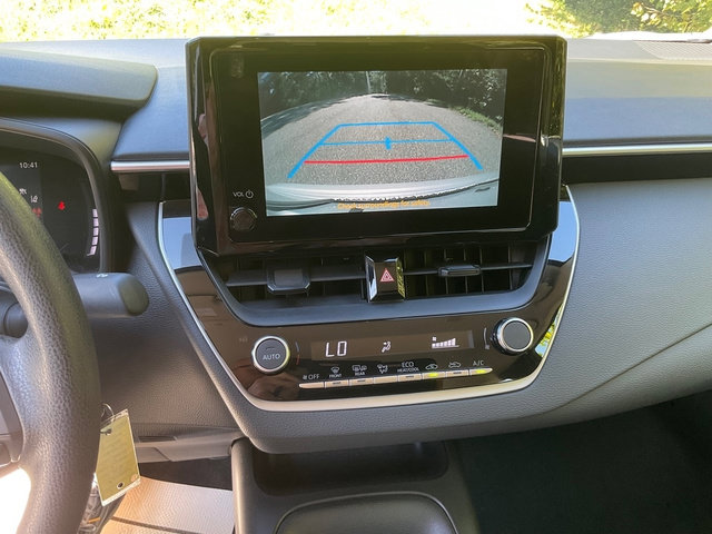 Used 2026 Toyota Corolla LE FWD image 20