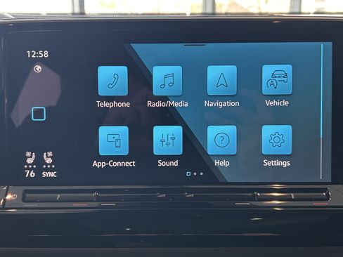 New 2026 Volkswagen Atlas Cross Sport SEL Premium R-Line image 11